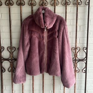 Fur zippered jacket